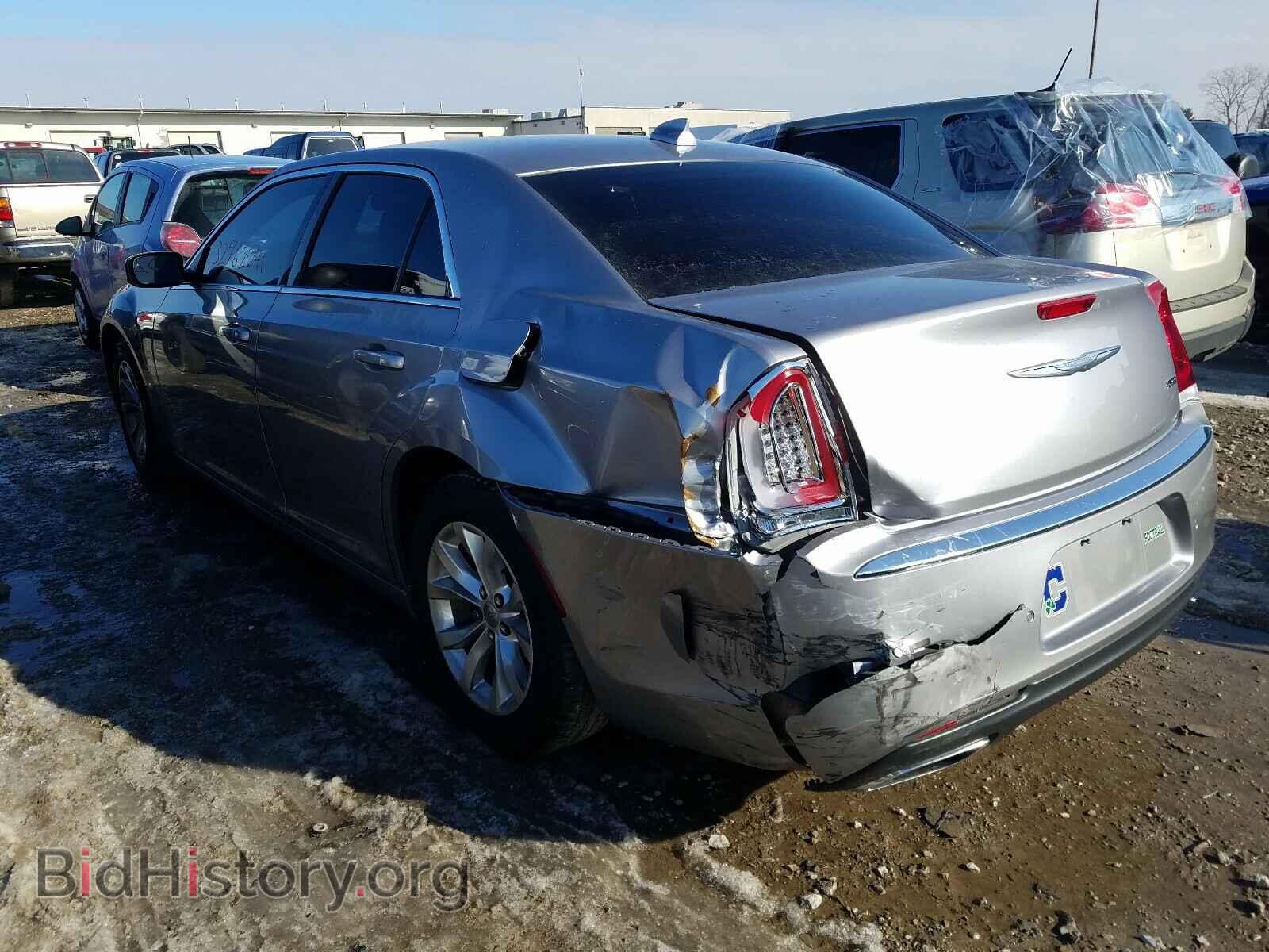 2015 CHRYSLER 300 - VIN: 2C3CCAAG6FH921976 - Фото 3