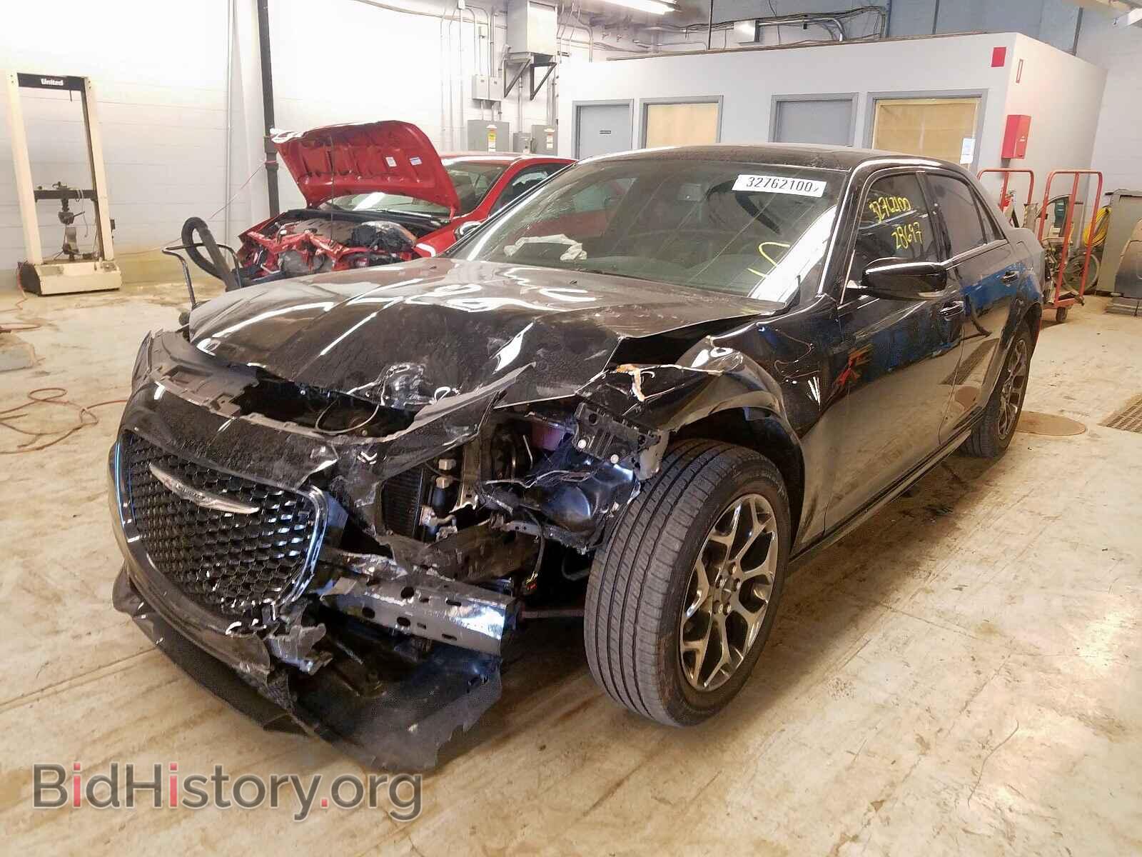 2017 CHRYSLER 300 - VIN: 2C3CCAGG0HH512799 - Фото 2