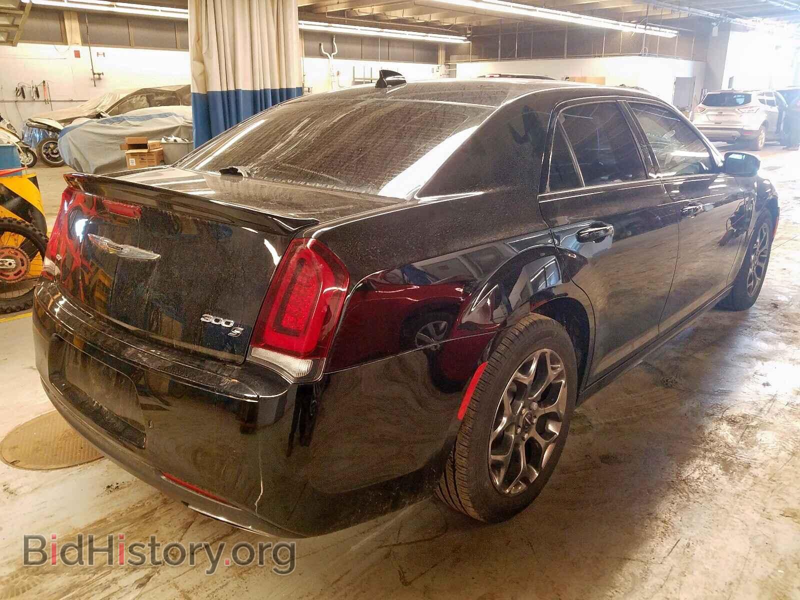2017 CHRYSLER 300 - VIN: 2C3CCAGG0HH512799 - Фото 4
