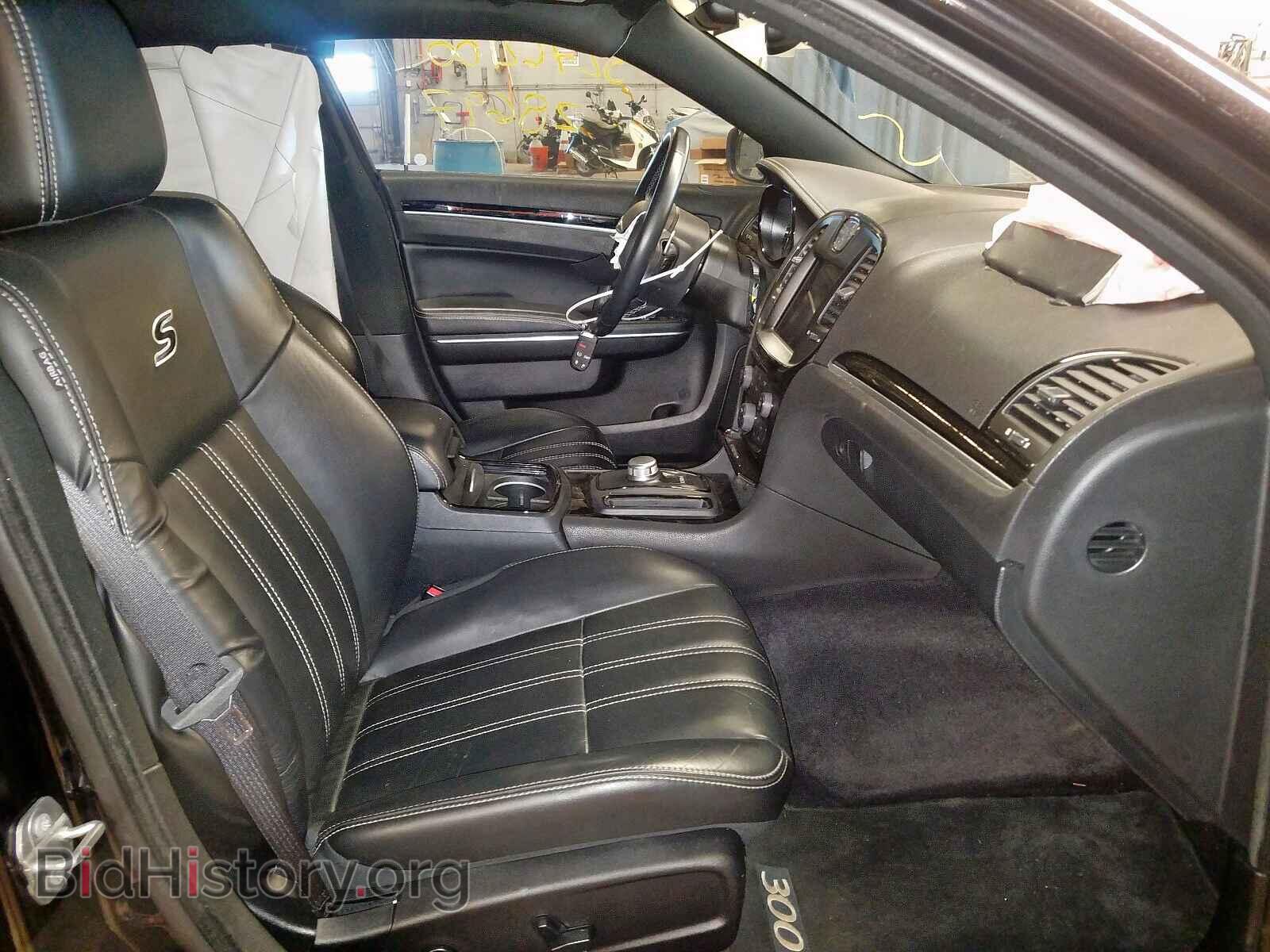 2017 CHRYSLER 300 - VIN: 2C3CCAGG0HH512799 - Фото 5