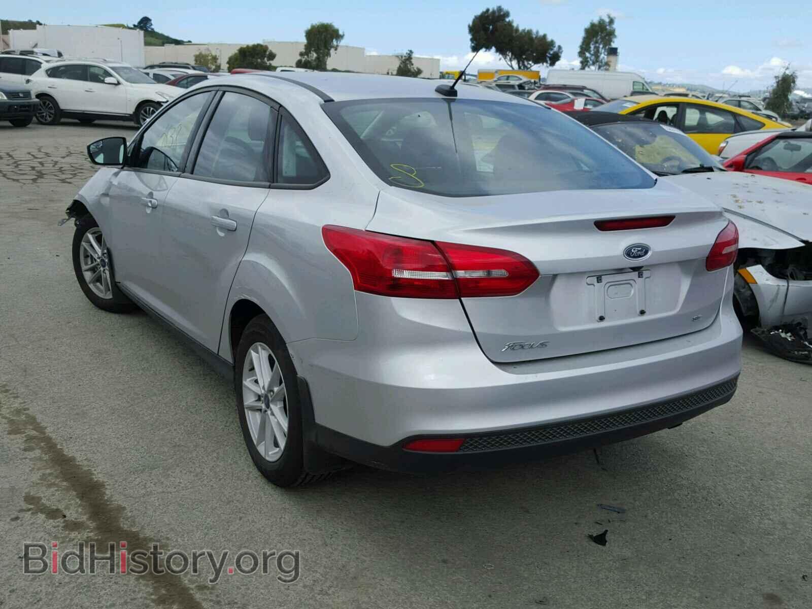 2017 FORD FOCUS - VIN: 1FADP3F29HL219949 - Photo 3