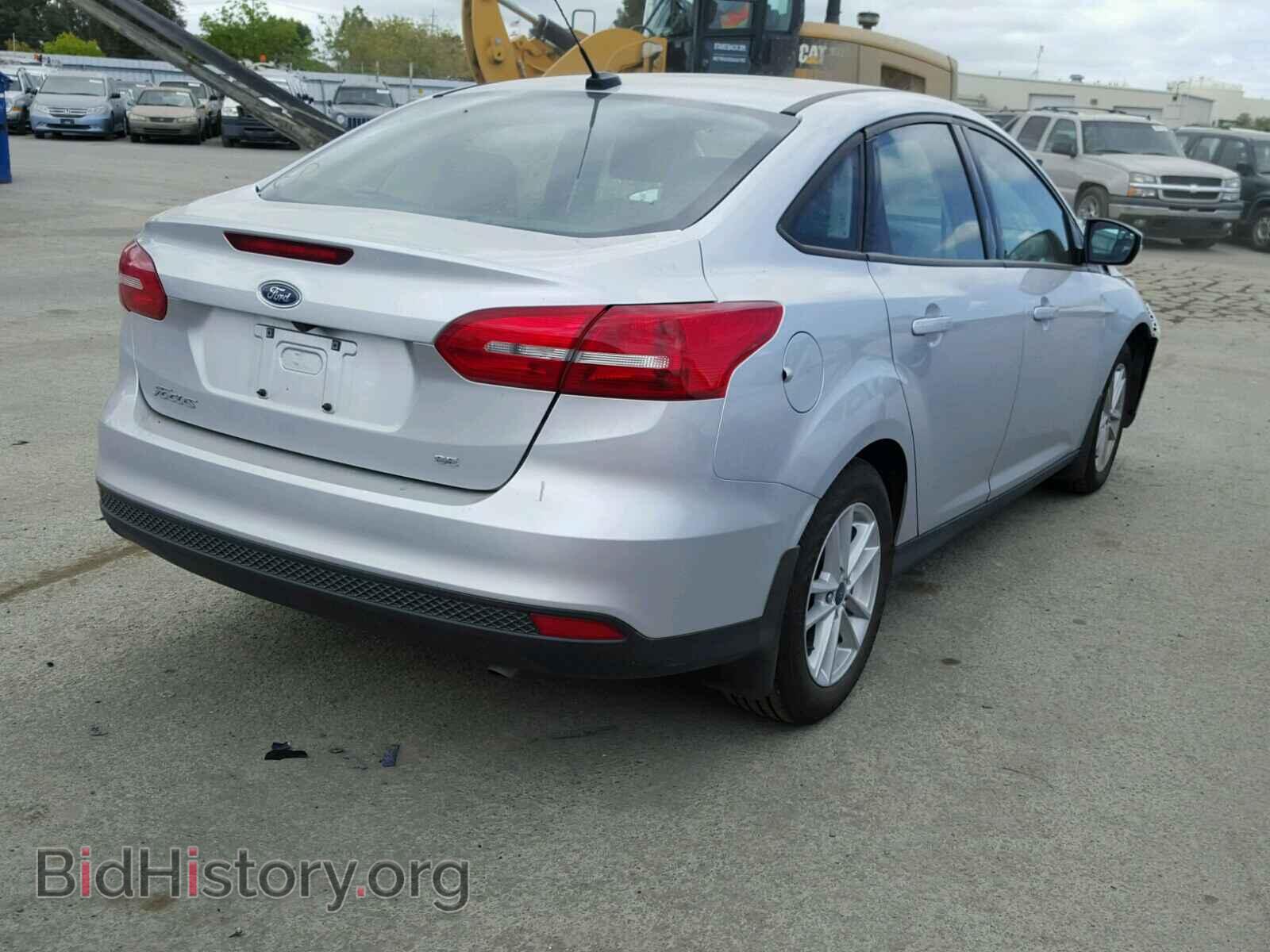 2017 FORD FOCUS - VIN: 1FADP3F29HL219949 - Photo 4