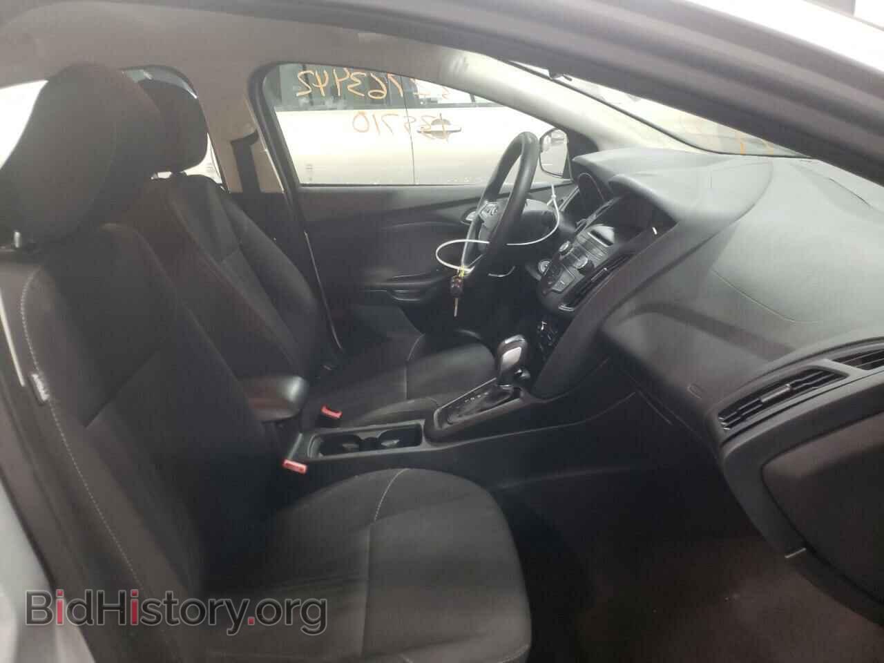 2016 FORD FOCUS - VIN: 1FADP3F27GL322074 - Photo 5