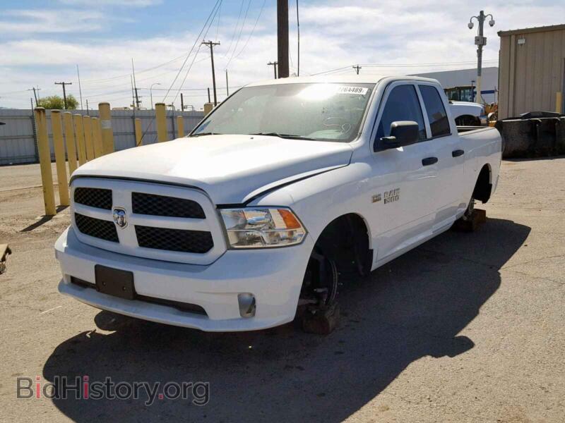 2016 RAM 1500 ST (VIN 1C6RR6FT3GS404868) — фото 2 из 10
