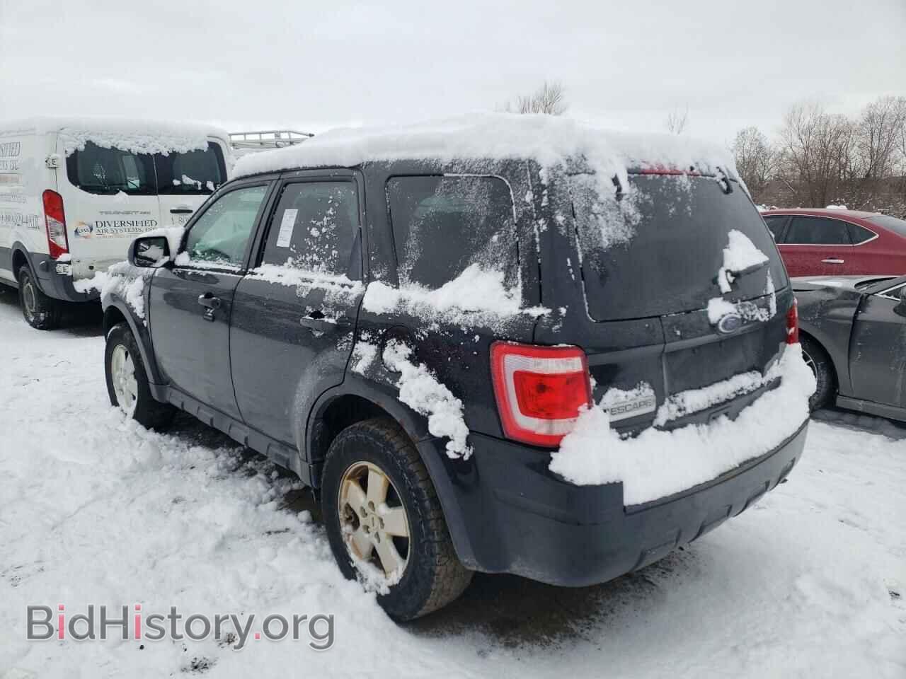 2011 FORD ESCAPE - VIN: 1FMCU0D74BKA29612 - Фото 3