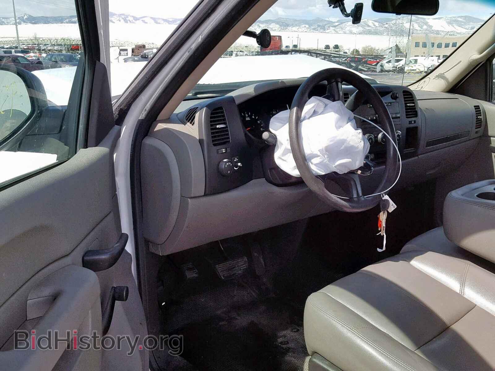 2010 CHEVROLET SILVERADO - VIN: 1GCPCPEX9AZ258695 - Фото 9