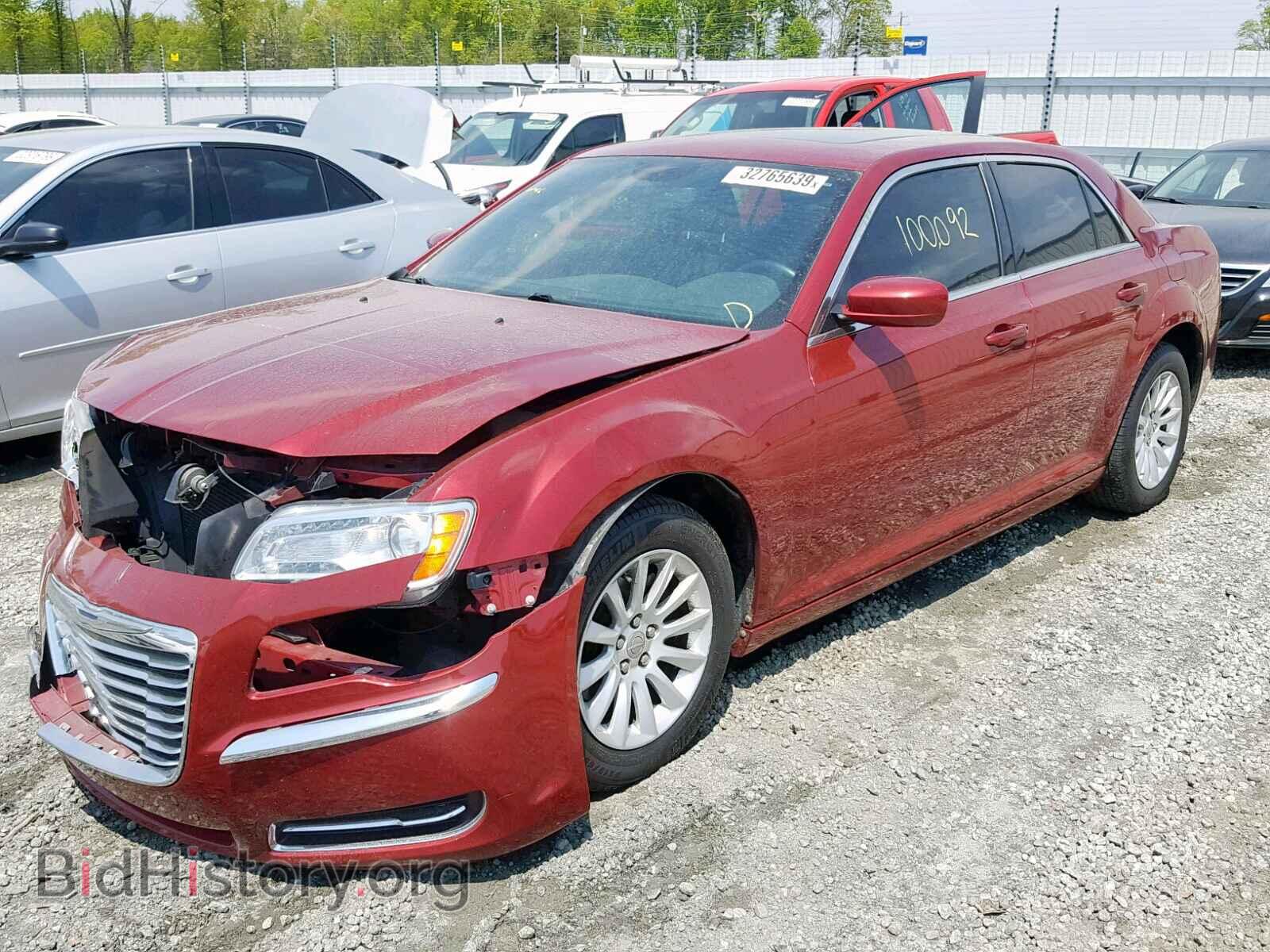 2014 CHRYSLER 300 - VIN: 2C3CCAAG1EH235746 - Фото 2