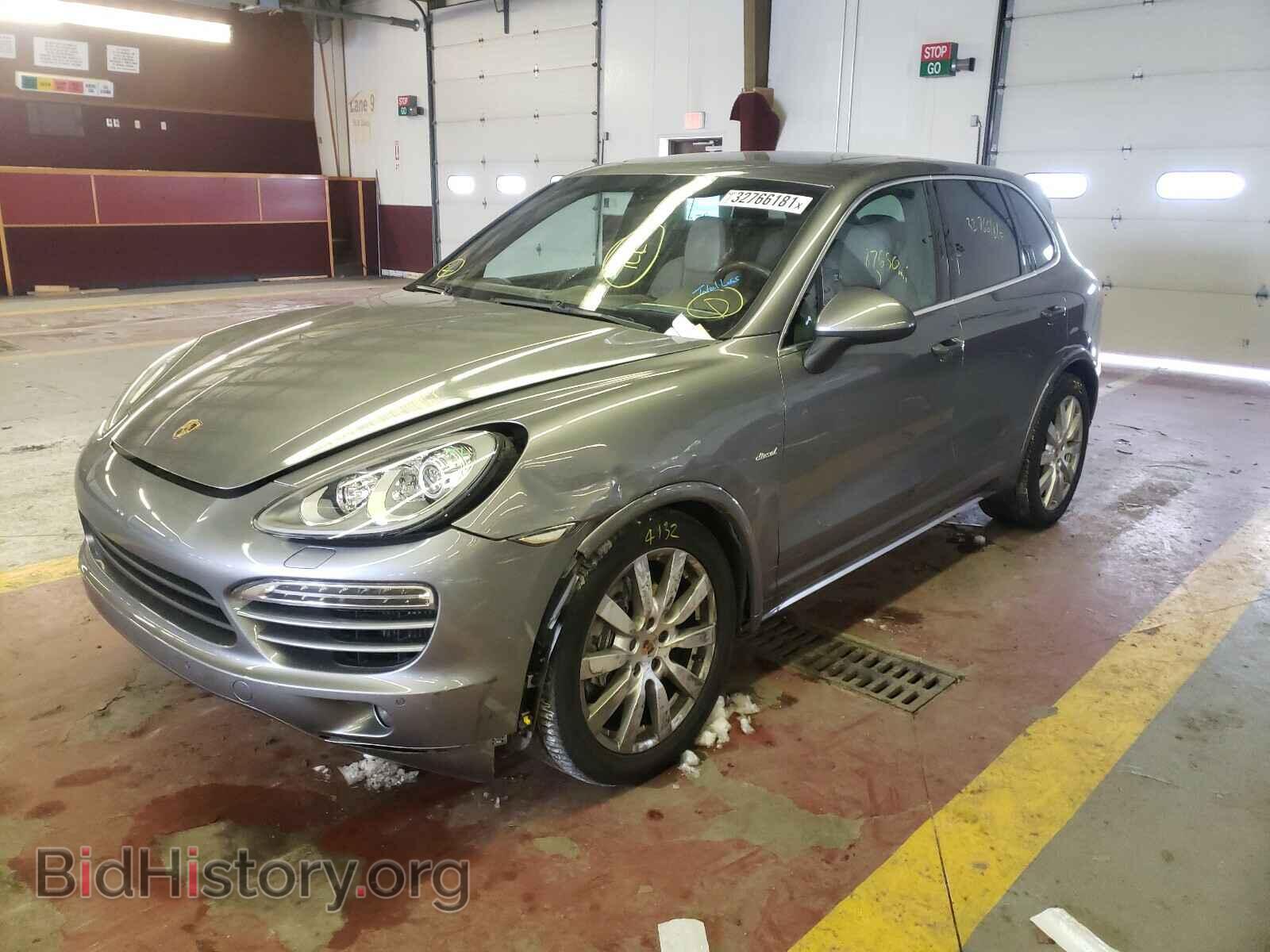 2013 PORSCHE CAYENNE - VIN: WP1AF2A28DLA35306 - Фото 2