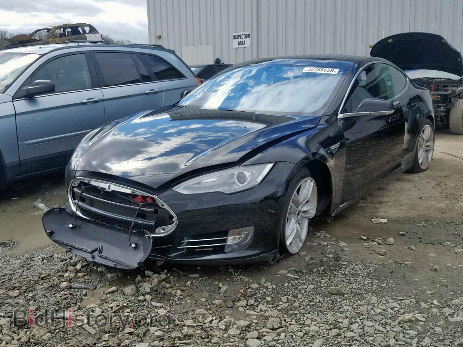2015 TESLA MODEL S 85 - VIN: 5YJSA1H22FF082406 - Photo 2