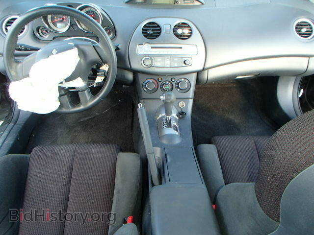 2010 MITSUBISHI ECLIPSE - VIN: 4A31K2DFXAE001182 - Photo 9