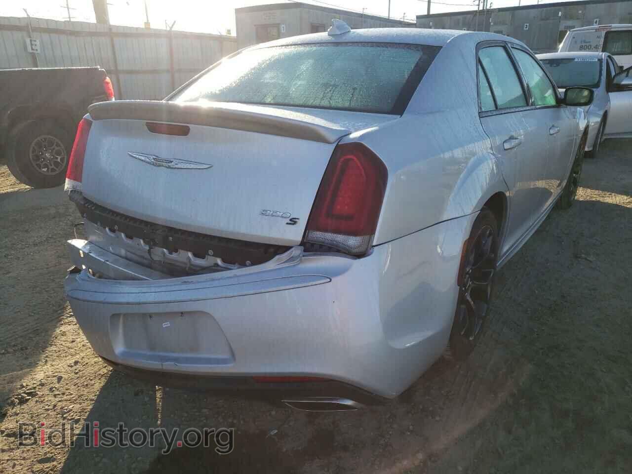2020 CHRYSLER 300 - VIN: 2C3CCABT9LH246101 - Фото 4