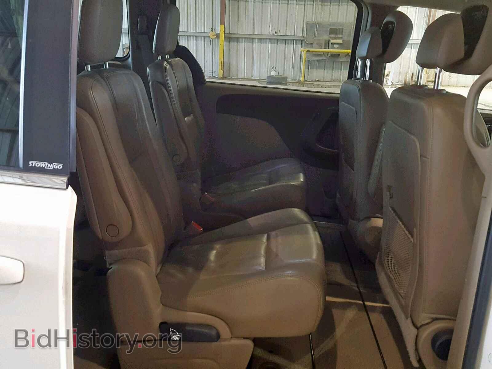 2013 CHRYSLER TOWN & COU - VIN: 2C4RC1BG8DR622825 - Фото 6