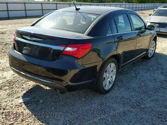 2013 CHRYSLER 200 - VIN: 1C3CCBBB9DN734776 - Фото 4