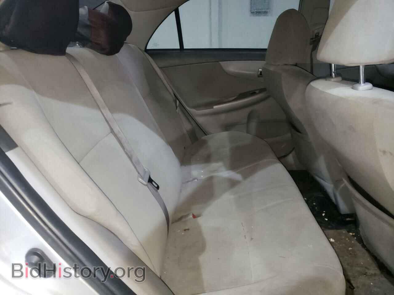 2010 TOYOTA COROLLA - VIN: 2T1BU4EE0AC282804 - Фото 6