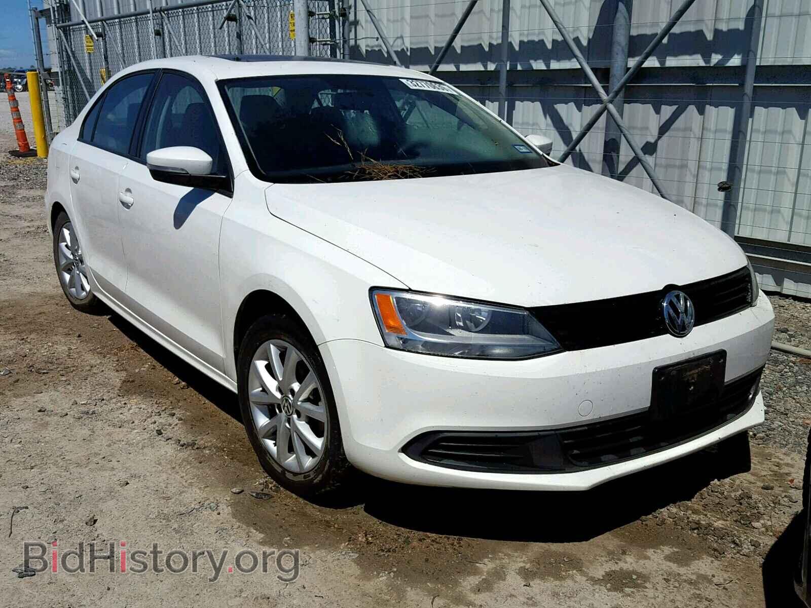 Фотография 3VWDX7AJ2CM335515 - VOLKSWAGEN JETTA 2012