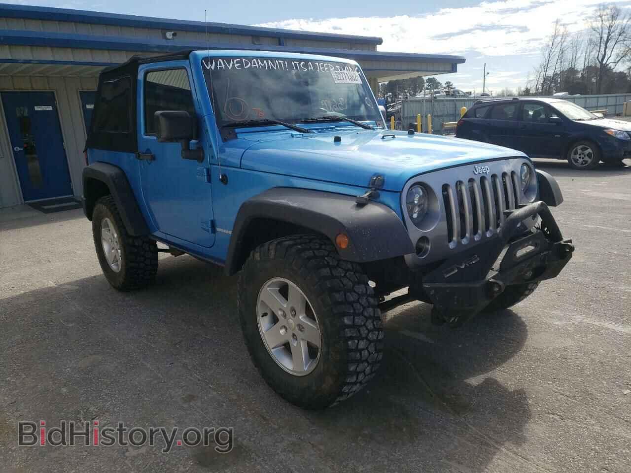 Фотография 1J4AA2D17AL209150 - JEEP WRANGLER 2010