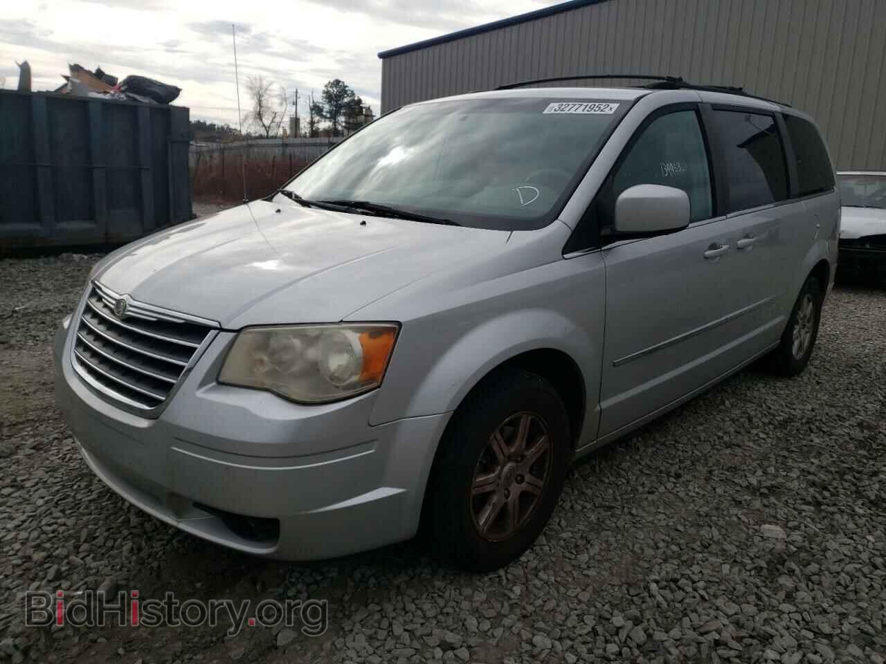2010 CHRYSLER MINIVAN - VIN: 2A4RR5D13AR458355 - Фото 2