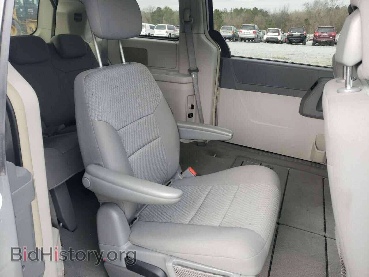 2010 CHRYSLER MINIVAN - VIN: 2A4RR5D13AR458355 - Фото 6