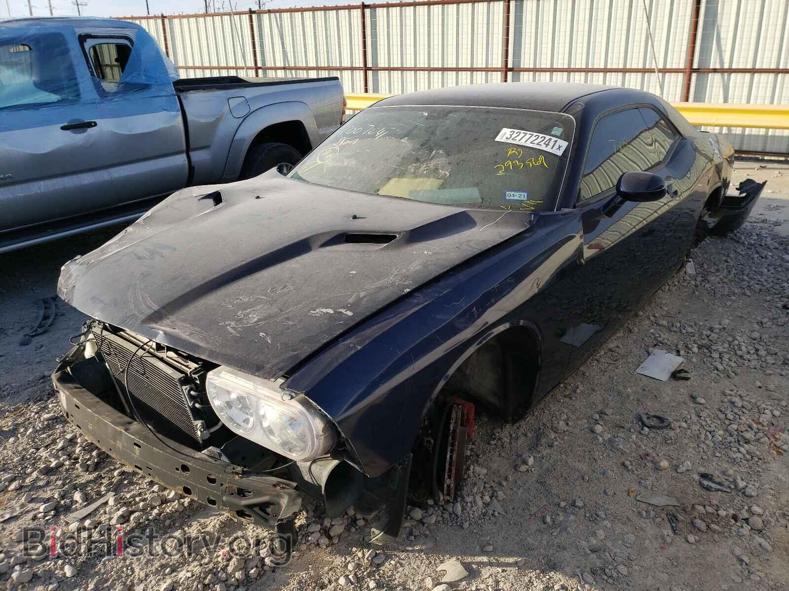 2014 DODGE CHALLENGER - VIN: 2C3CDYAG1EH293569 - Фото 2