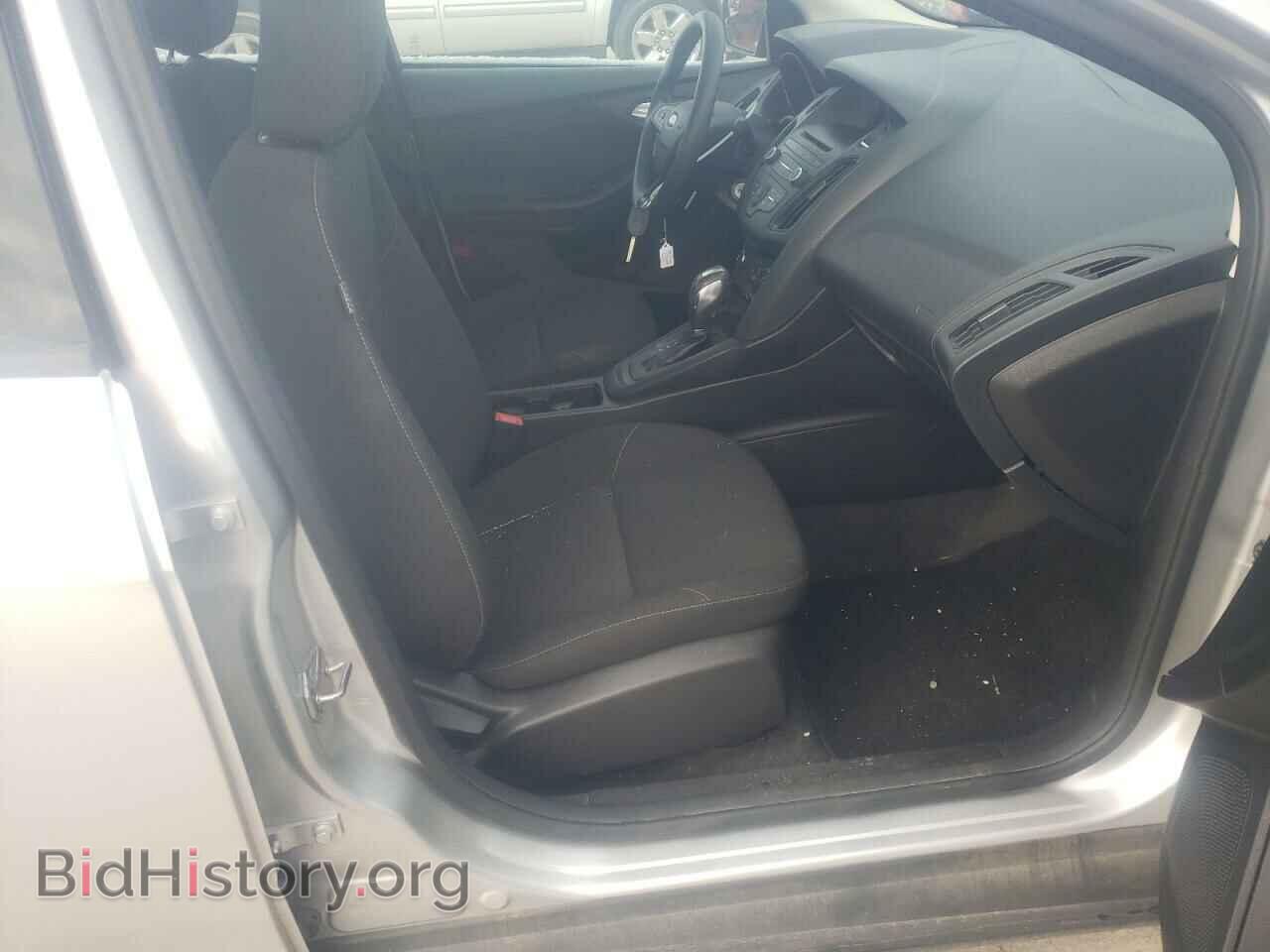 2016 FORD FOCUS - VIN: 1FADP3F22GL320085 - Photo 5