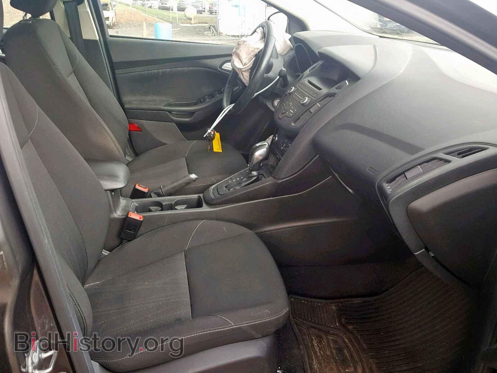 2016 FORD FOCUS SE - VIN: 1FADP3F2XGL248794 - Photo 5