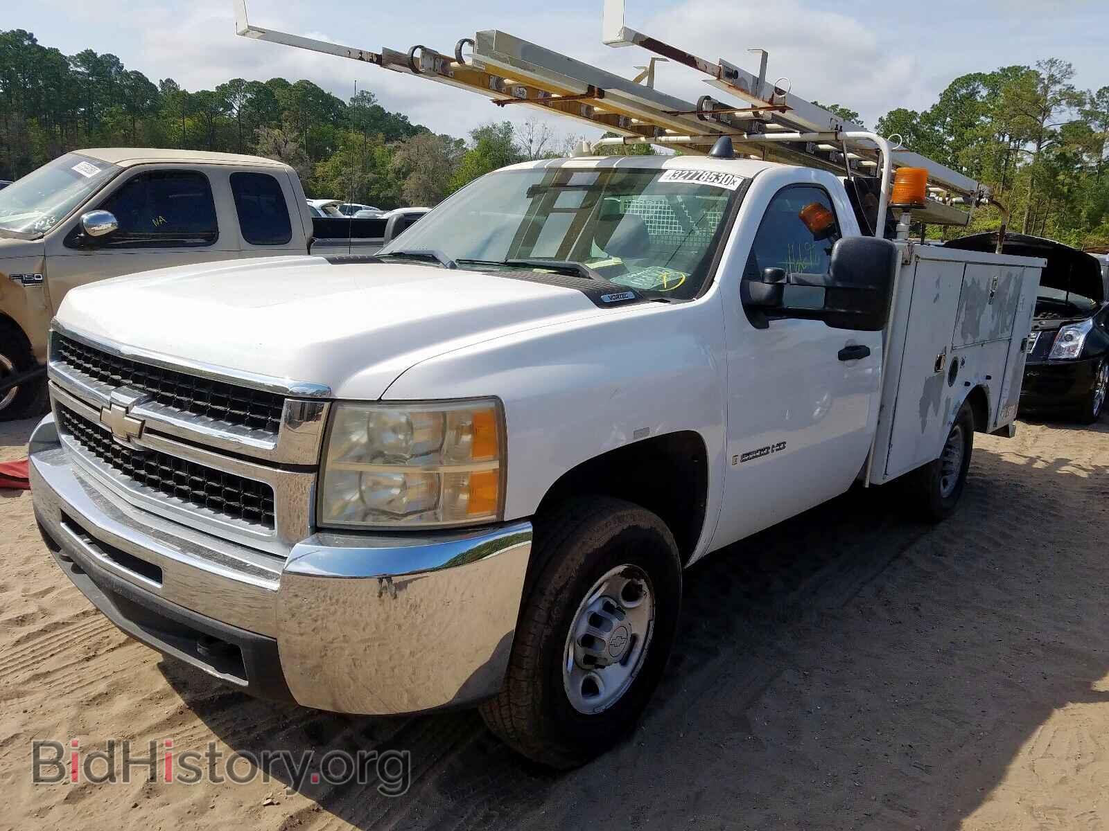 2007 CHEVROLET SILVERADO - VIN: 1GBHC24K37E577480 - Фото 2