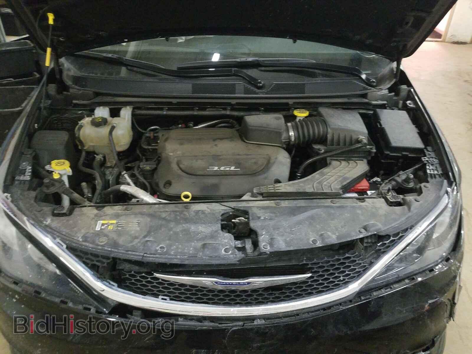 2017 CHRYSLER PACIFICA - VIN: 2C4RC1DG9HR711998 - Фото 7