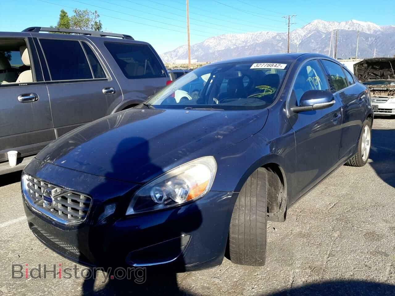 2012 VOLVO S60 - VIN: YV1622FS5C2125295 - Фото 2