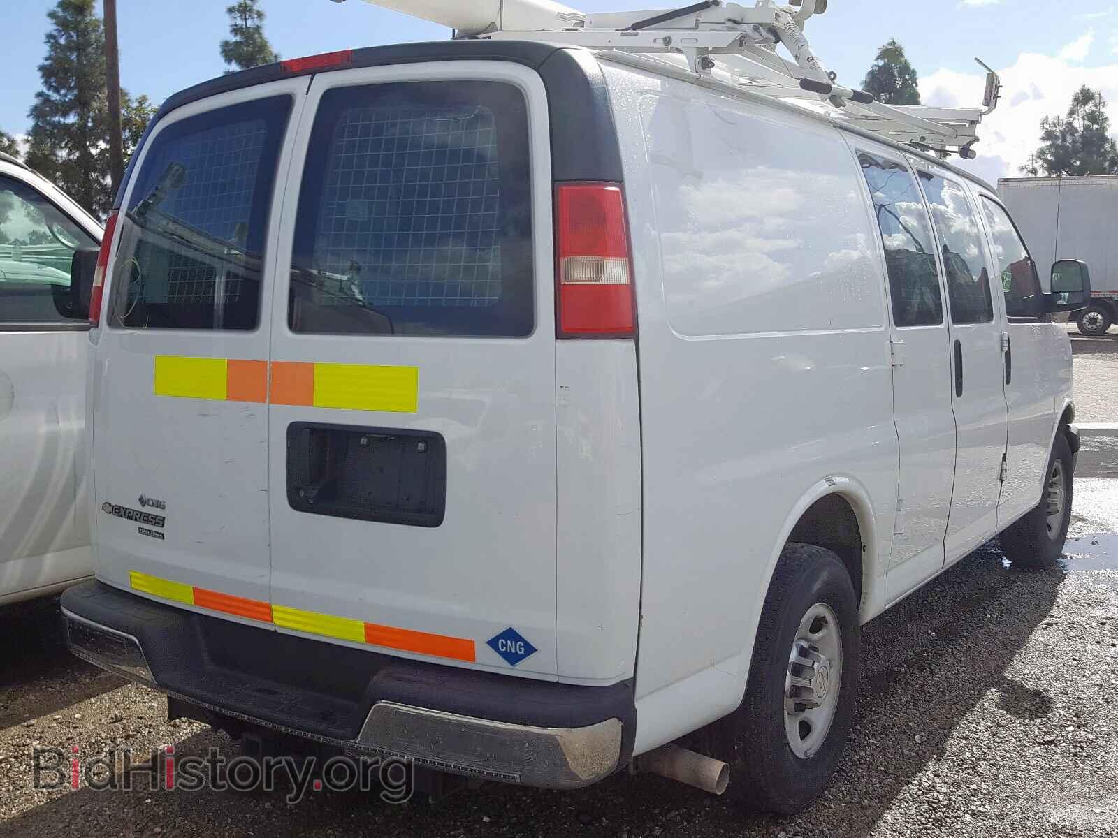2014 CHEVROLET EXPRESS - VIN: 1GCWGFCBXE1136921 - Photo 4