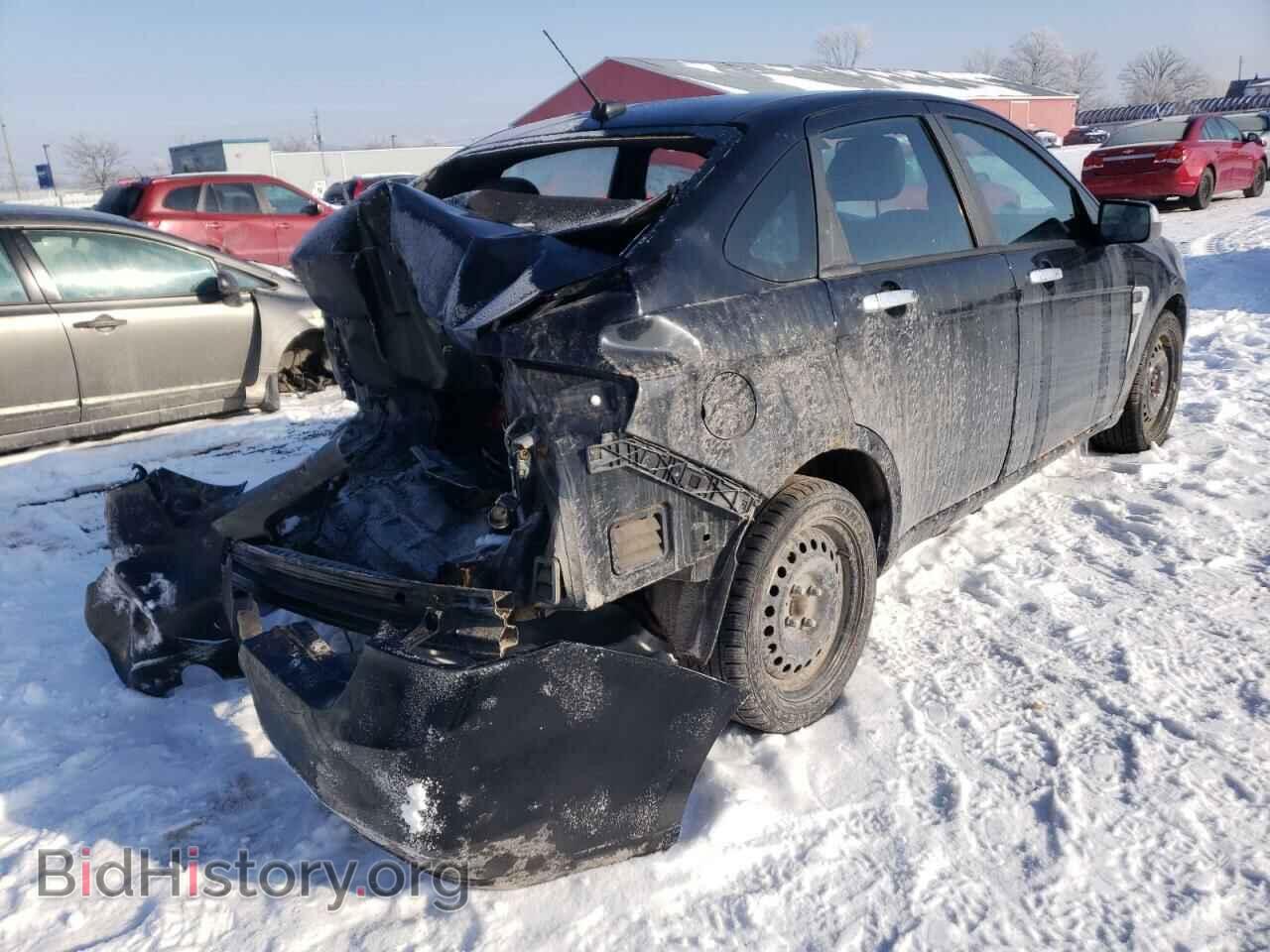 2009 FORD FOCUS - VIN: 1FAHP37N49W181654 - Фото 4