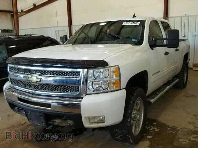 2011 CHEVROLET SILVERADO - VIN: 3GCPKSE31BG212394 - Фото 2