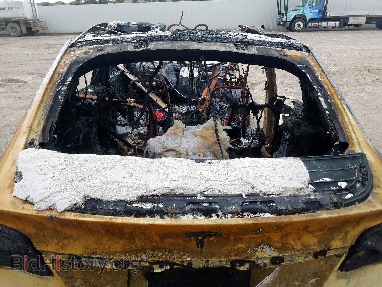 2018 TESLA MODEL X - VIN: 5YJXCBE41JF128750 - Photo 9