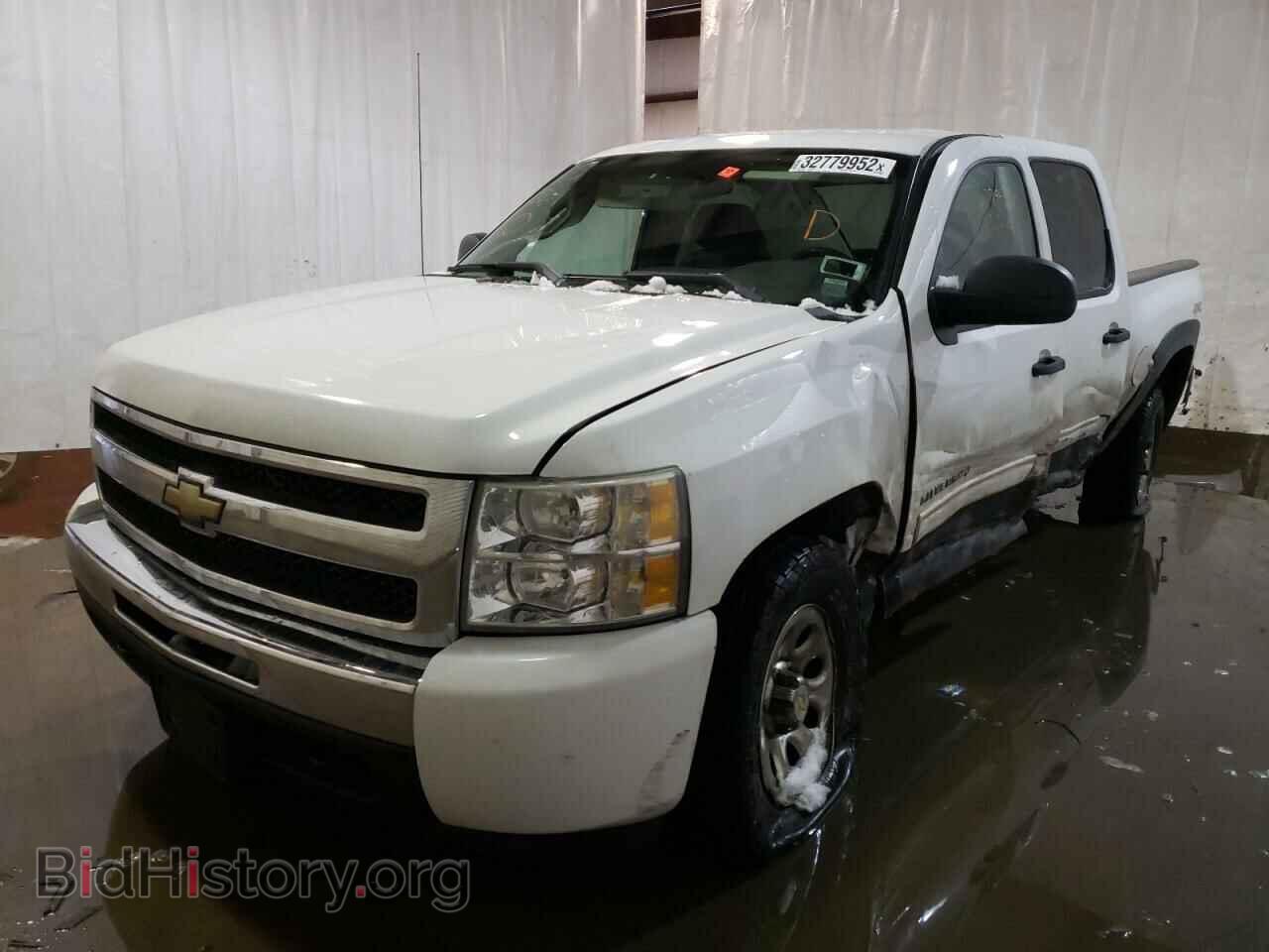2011 CHEVROLET SILVERADO - VIN: 3GCPKSEA9BG105494 - Фото 2