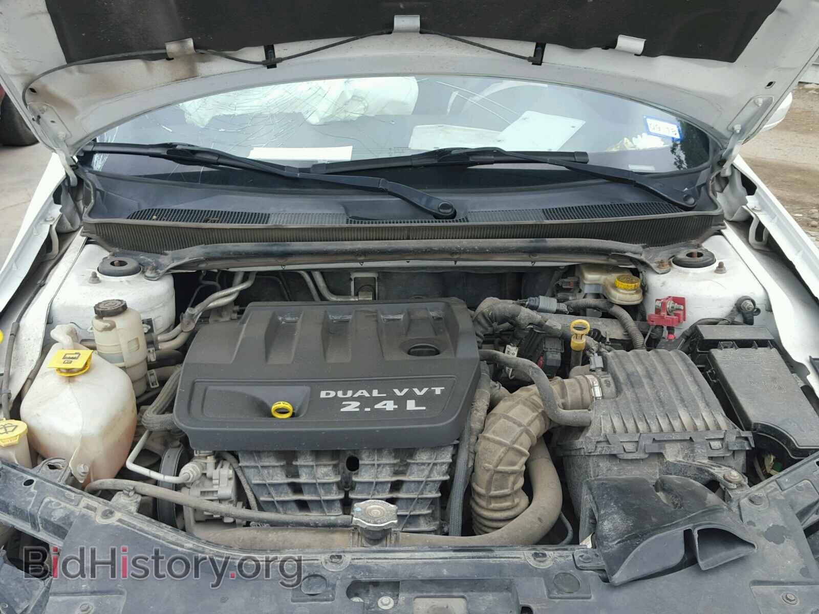 2012 CHRYSLER 200 - VIN: 1C3CCBAB8CN281587 - Фото 7