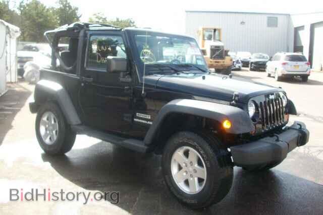 Photo 1J4AA2D12BL598443 - JEEP WRANGLER 2011