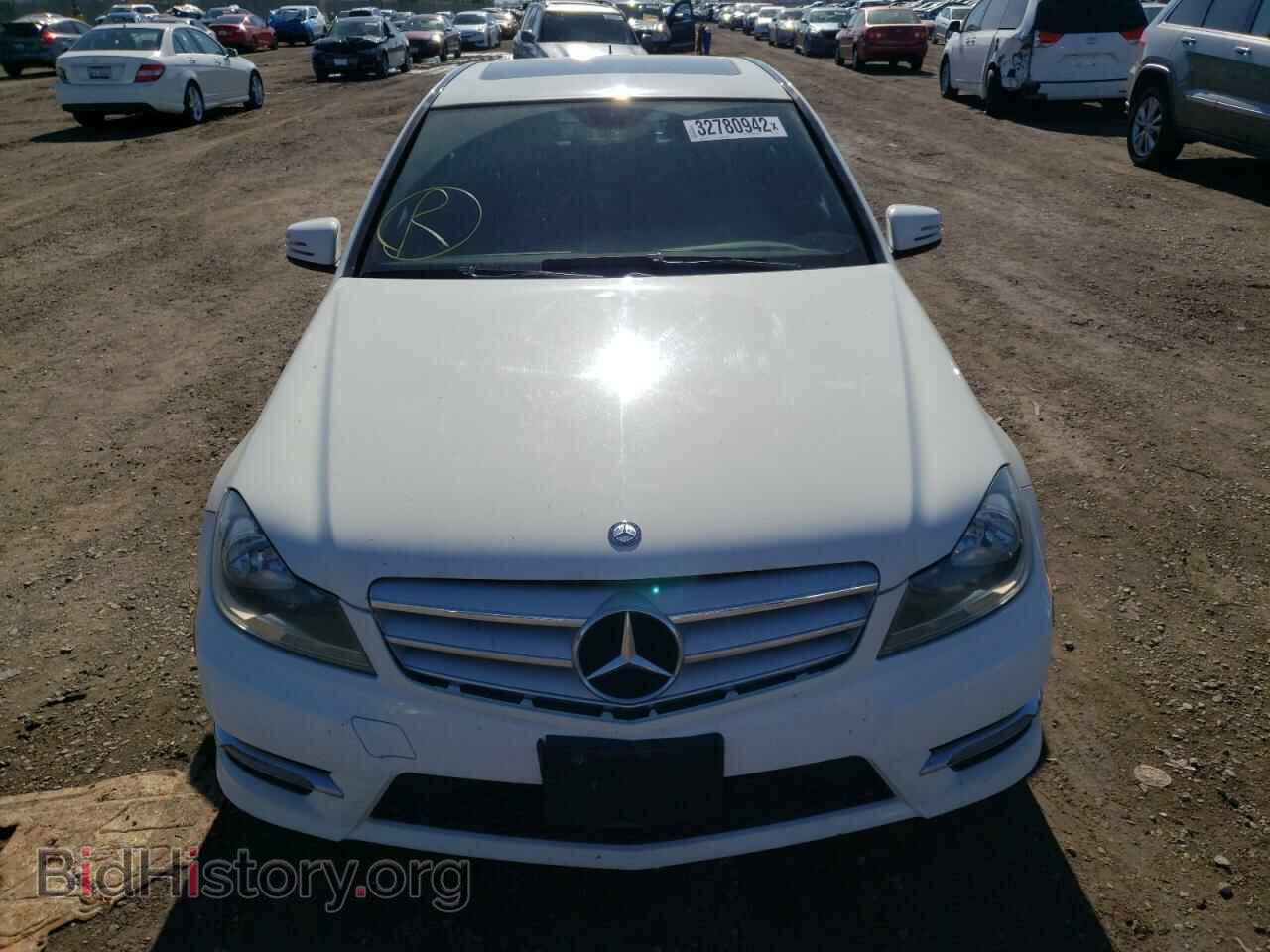 2012 MERCEDES-BENZ C-CLASS - VIN: WDDGF4HB2CA716347 - Фото 9