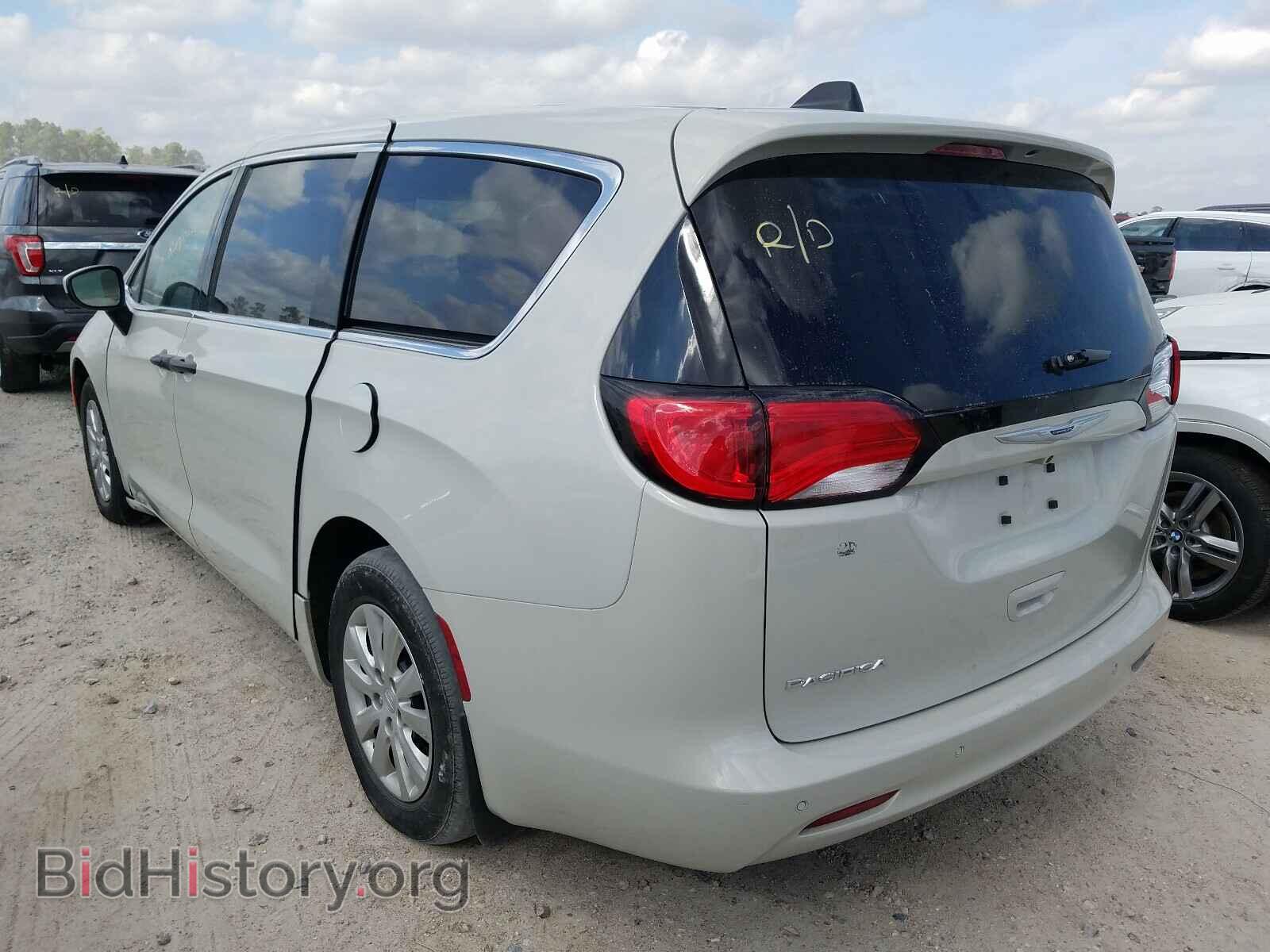2019 CHRYSLER PACIFICA - VIN: 2C4RC1AG4KR705604 - Фото 3