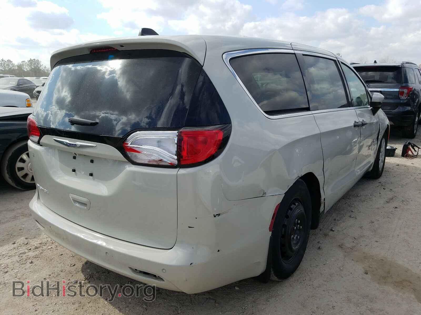 2019 CHRYSLER PACIFICA - VIN: 2C4RC1AG4KR705604 - Фото 4