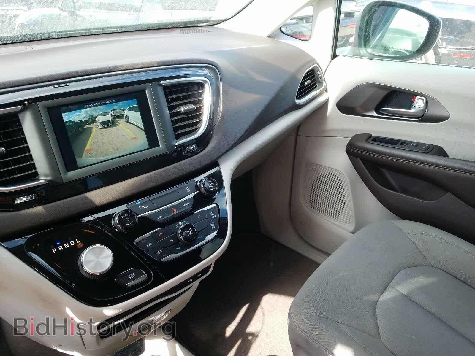 2019 CHRYSLER PACIFICA - VIN: 2C4RC1AG4KR705604 - Фото 9