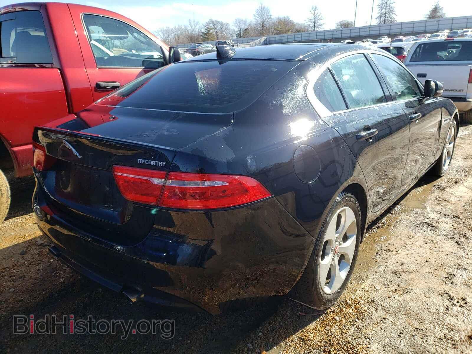 2017 JAGUAR XE - VIN: SAJAR4BG2HA977594 - Фото 4
