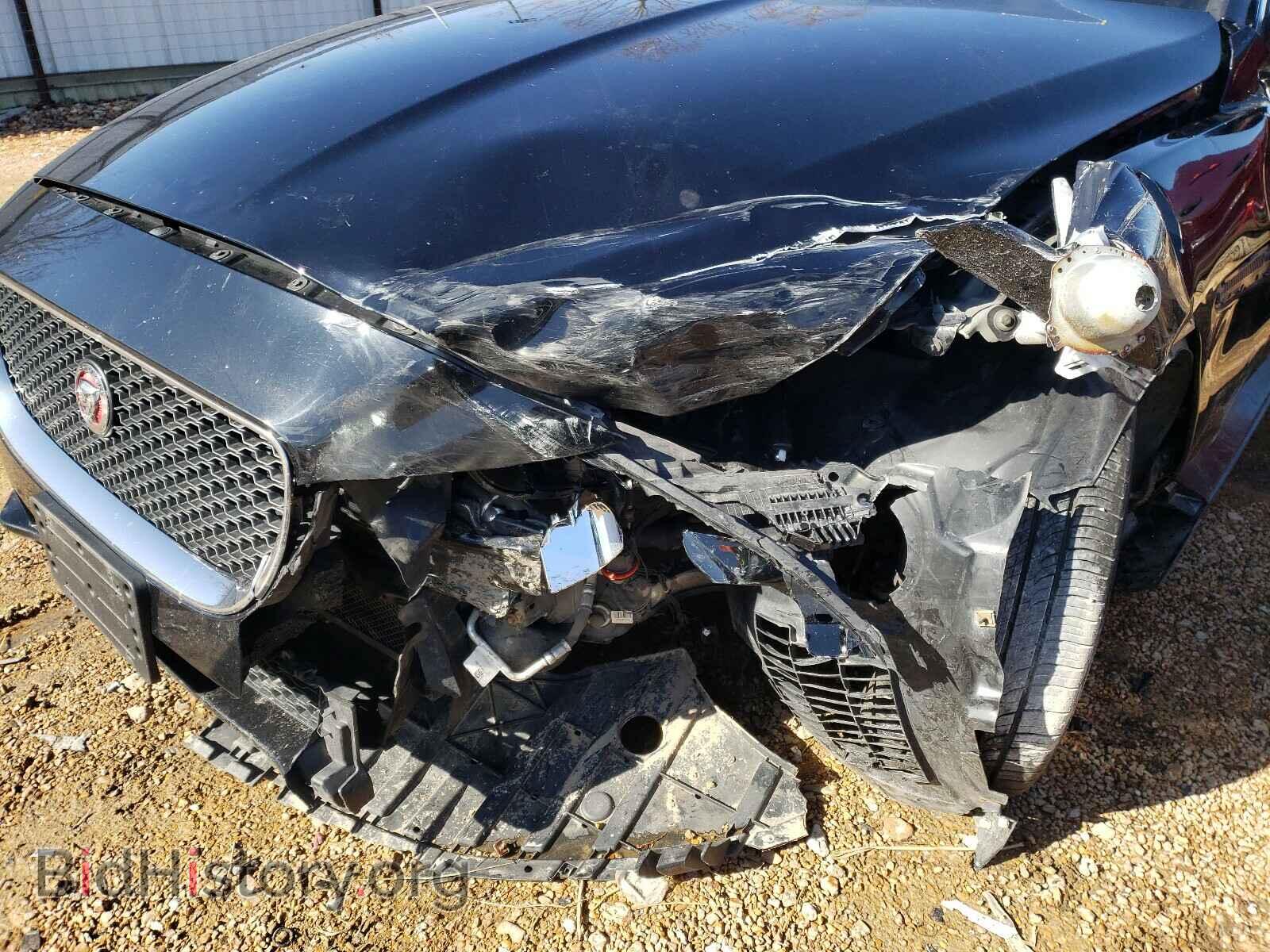 2017 JAGUAR XE - VIN: SAJAR4BG2HA977594 - Фото 9