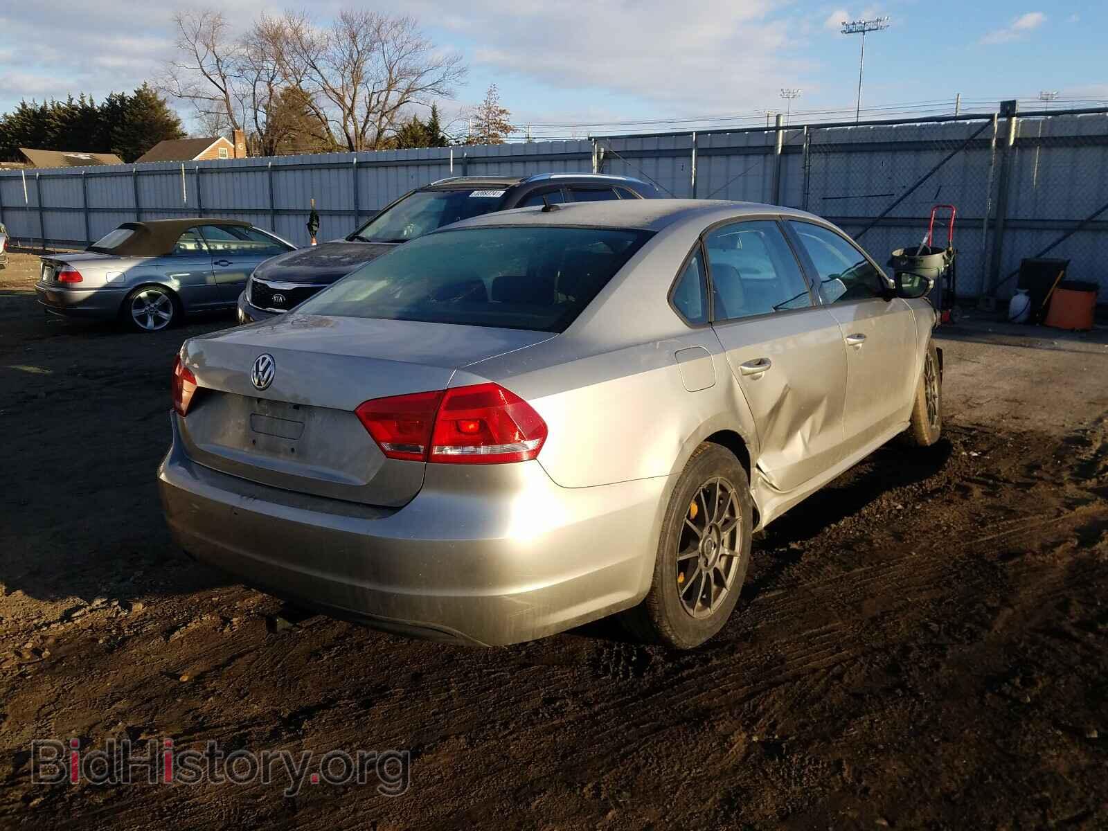 2012 VOLKSWAGEN PASSAT - VIN: 1VWAP7A39CC025562 - Фото 4