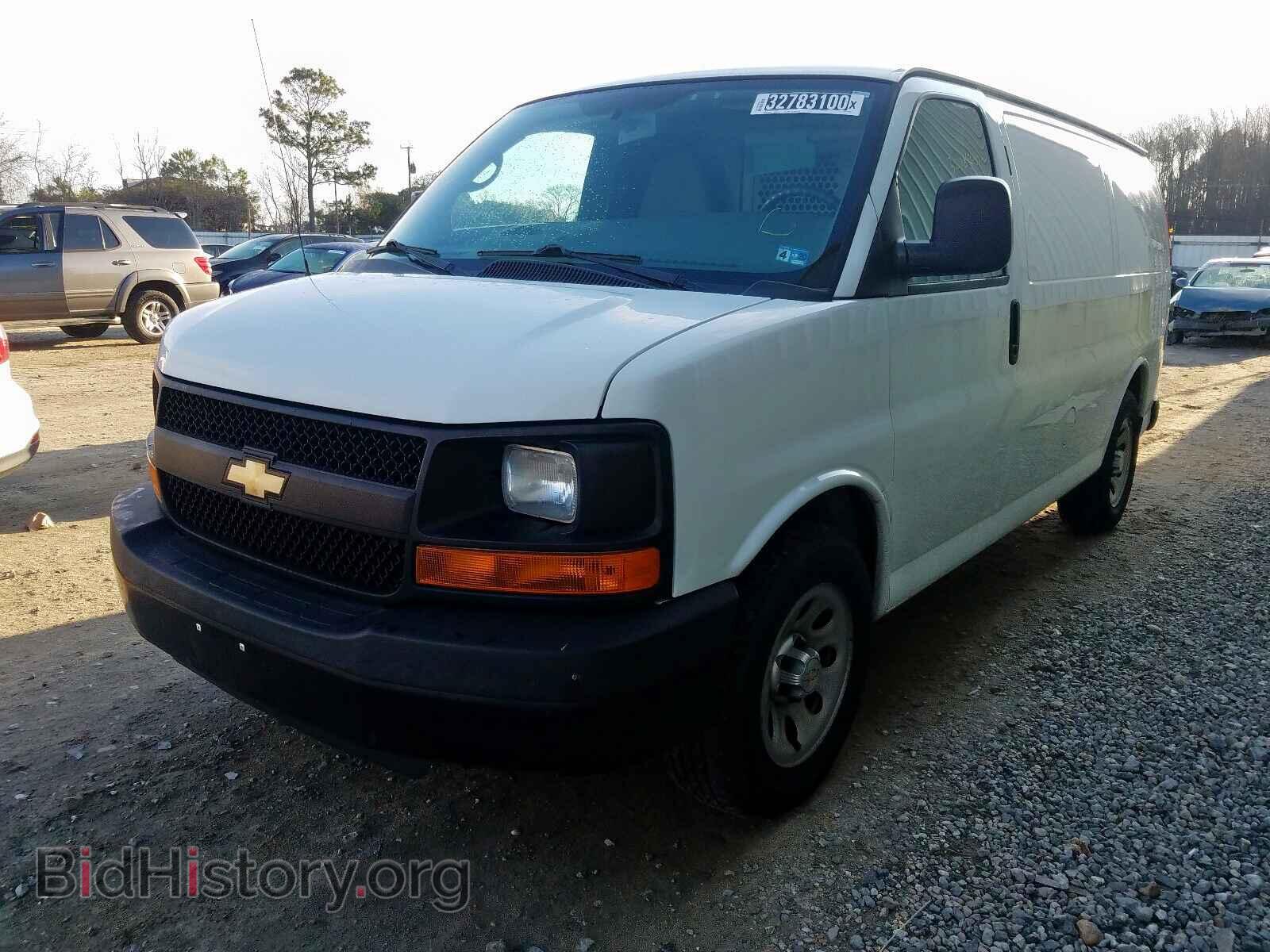 2014 CHEVROLET EXPRESS - VIN: 1GCSGAFX5E1137581 - Фото 2