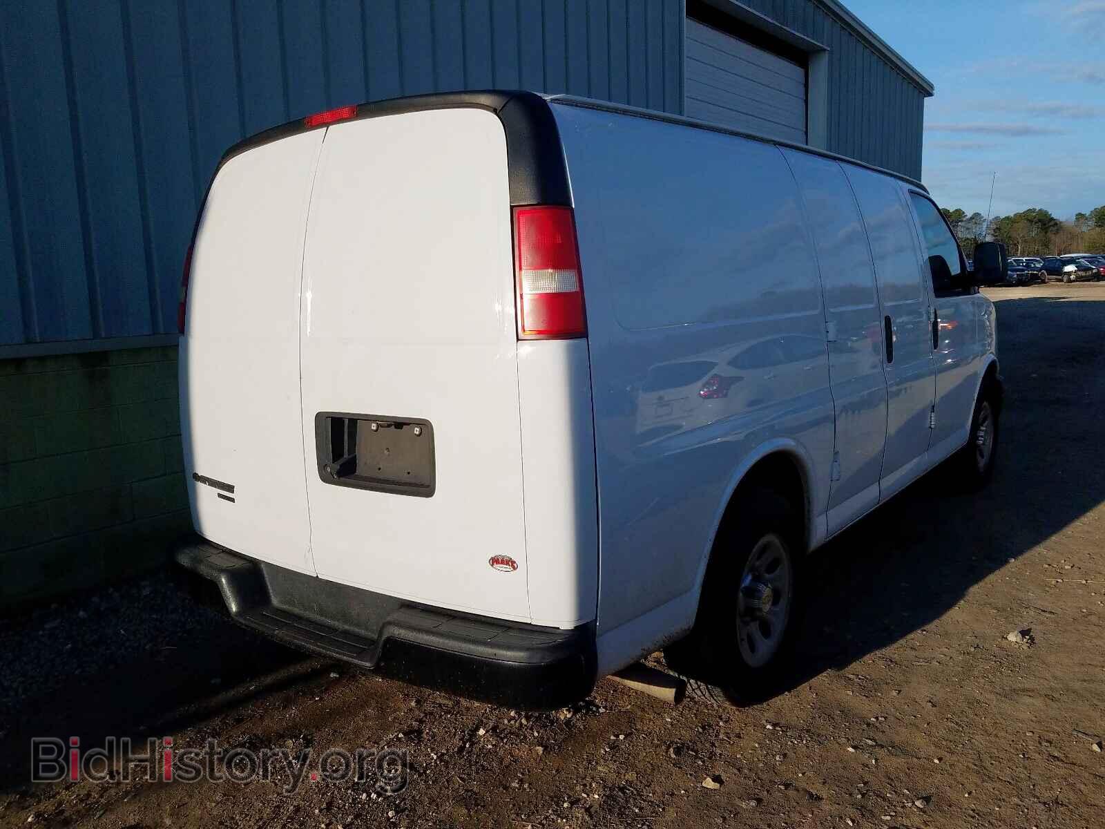 2014 CHEVROLET EXPRESS - VIN: 1GCSGAFX5E1137581 - Фото 4
