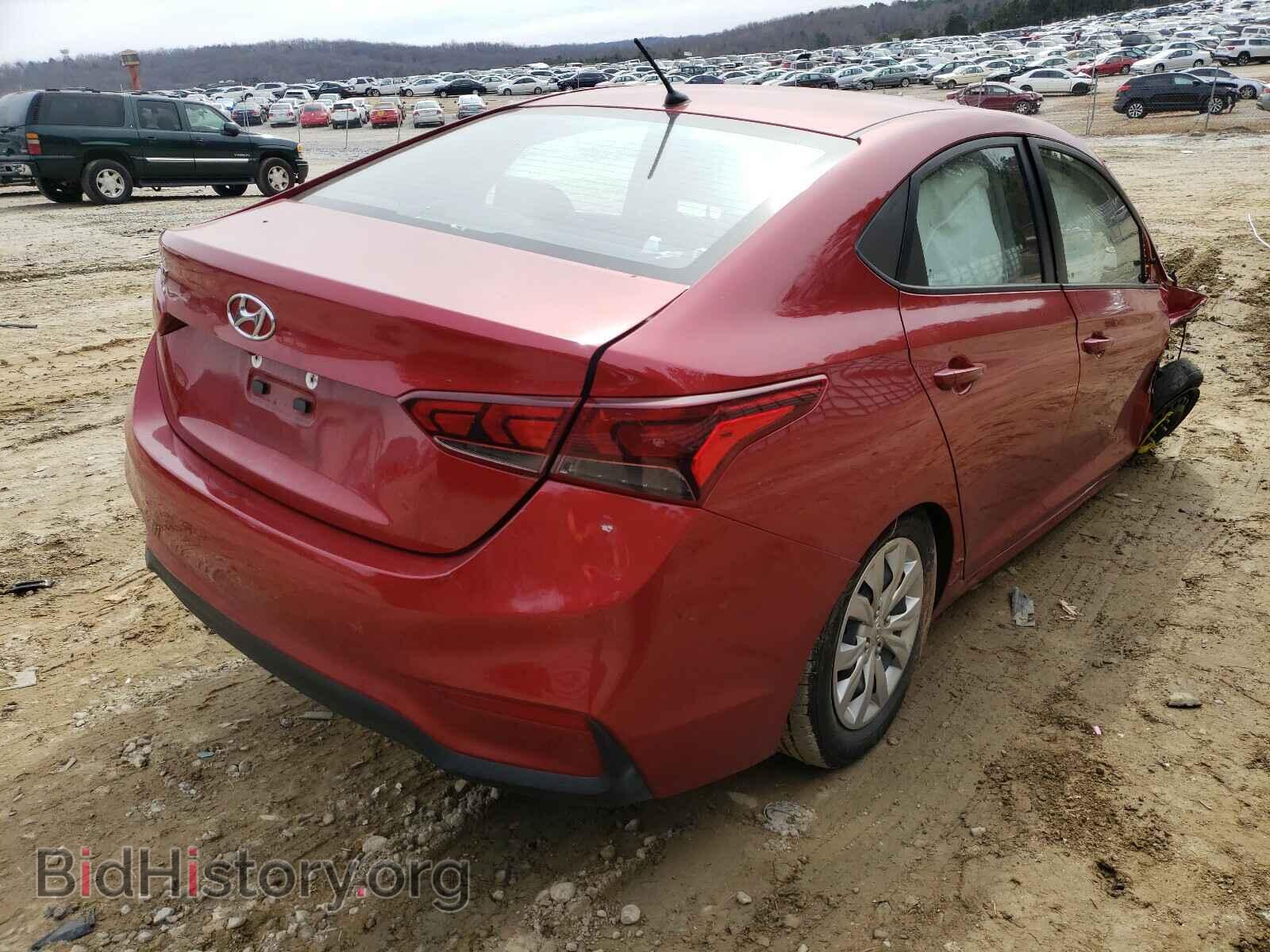 2018 HYUNDAI ACCENT - VIN: 3KPC24A38JE028693 - Фото 4