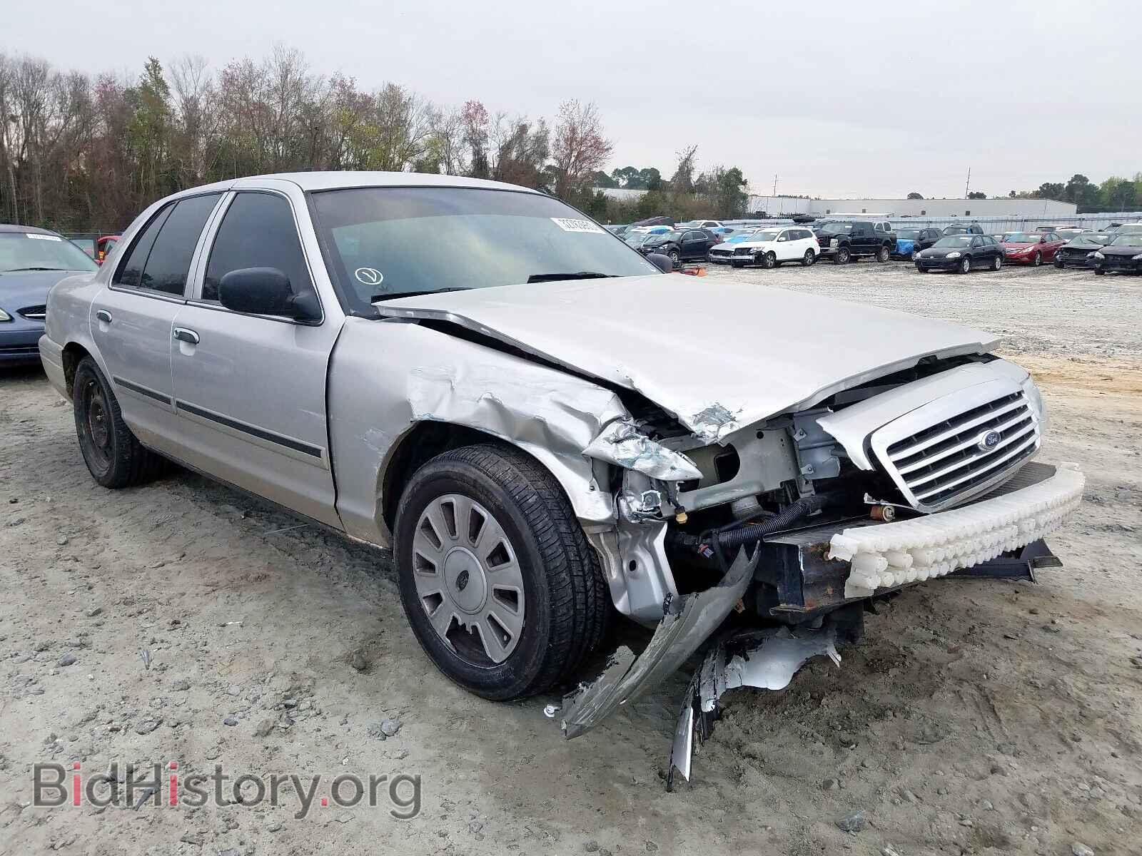 Photo 2FABP7BV7BX183056 - FORD CROWN VIC 2011