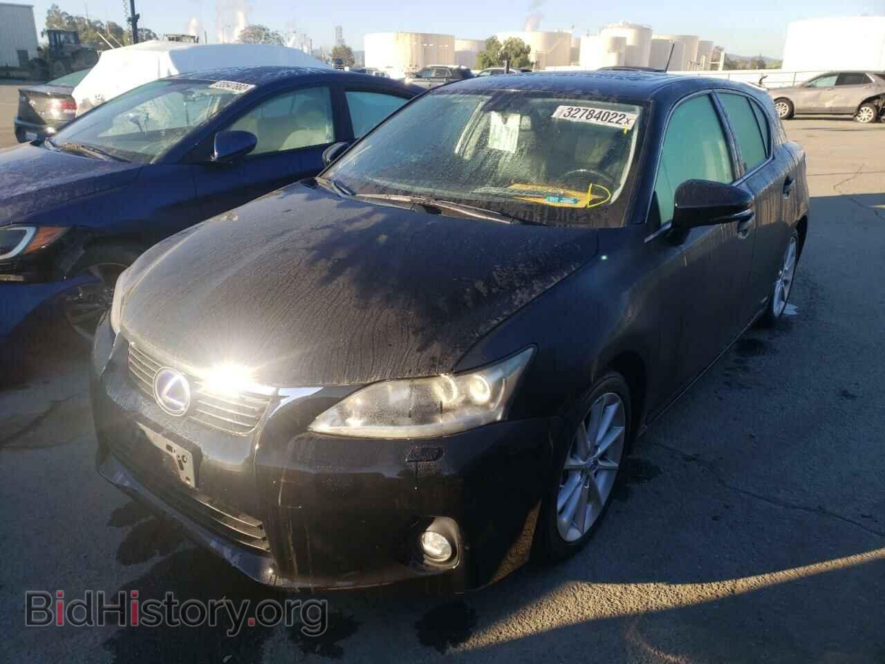 2011 LEXUS CT 200 - VIN: JTHKD5BH3B2044688 - Фото 2