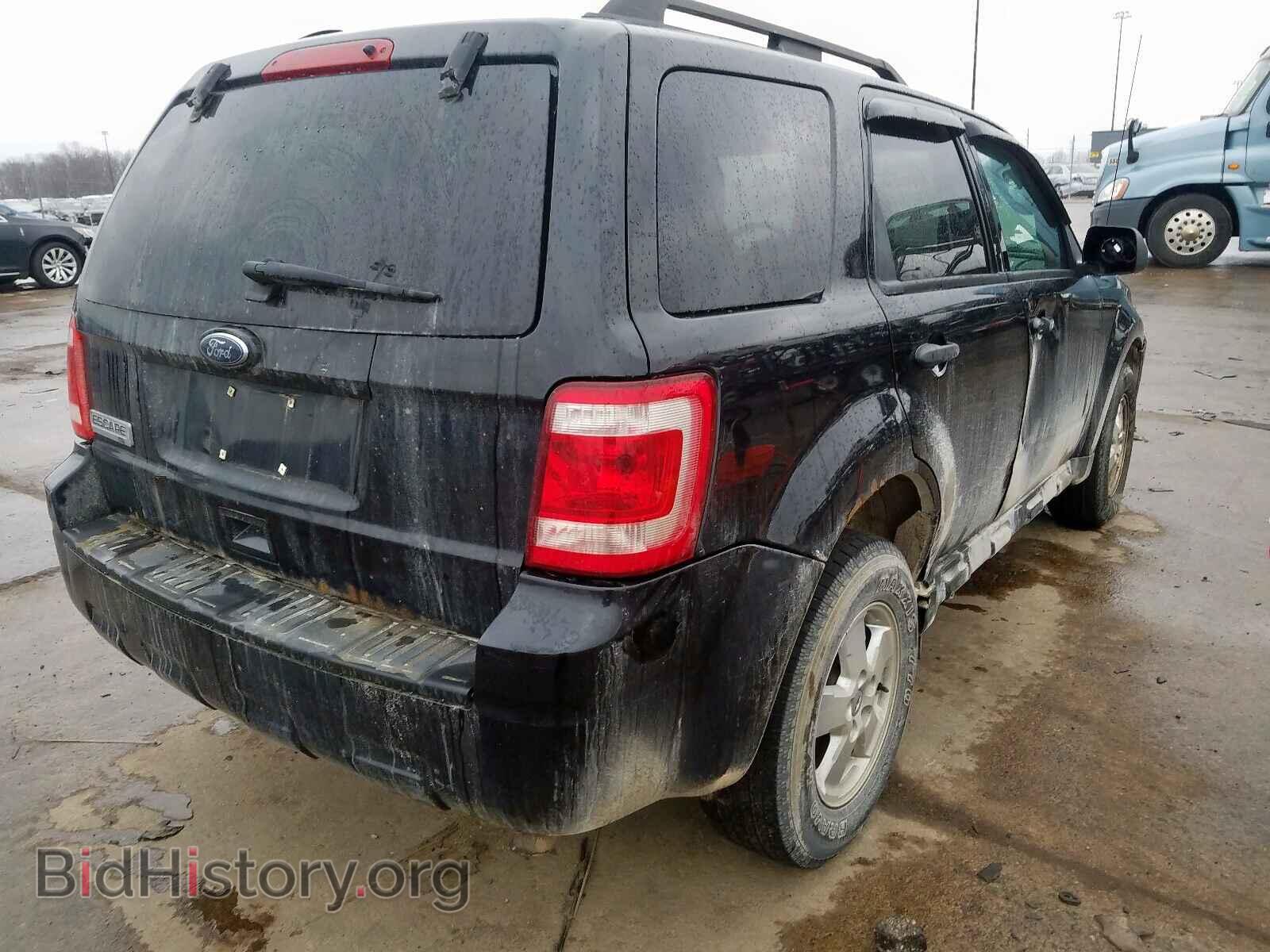 2011 FORD ESCAPE - VIN: 1FMCU9D73BKA20632 - Photo 4