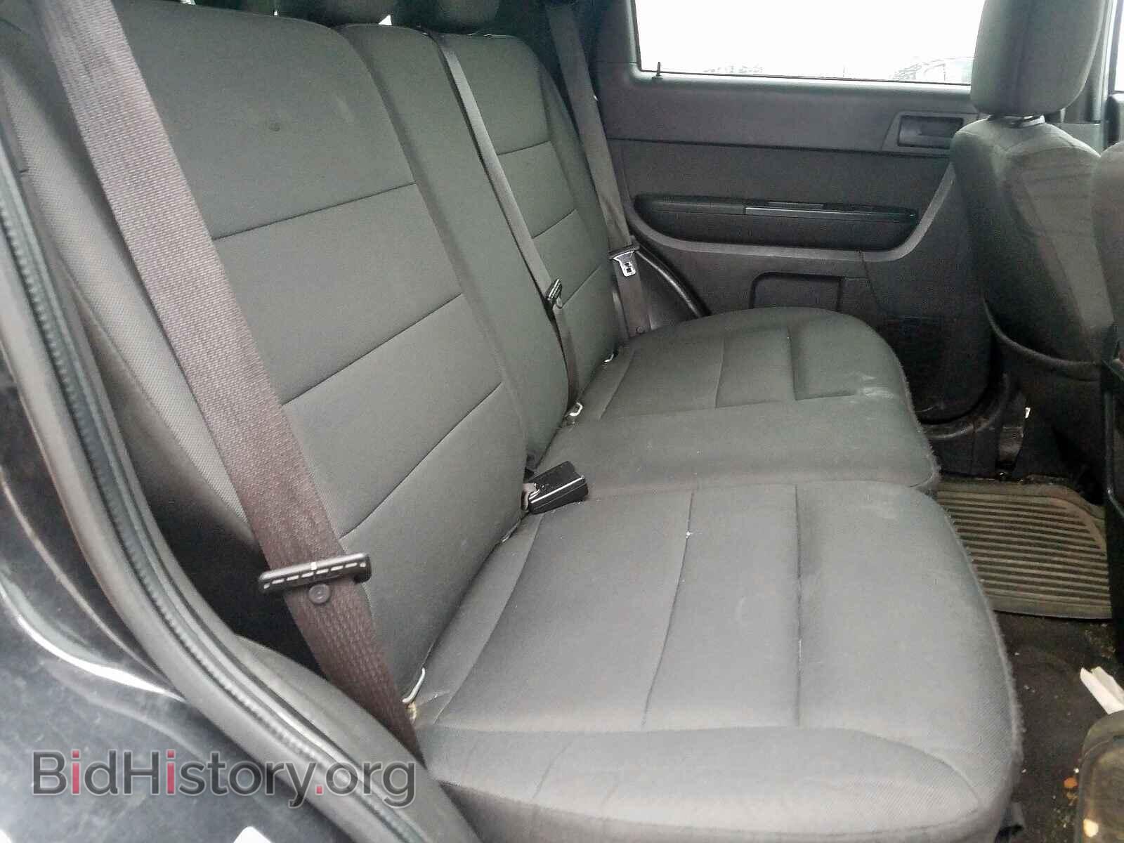 2011 FORD ESCAPE - VIN: 1FMCU9D73BKA20632 - Photo 6