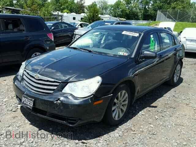 2010 CHRYSLER SEBRING - VIN: 1C3CC5FB2AN211557 - Фото 2